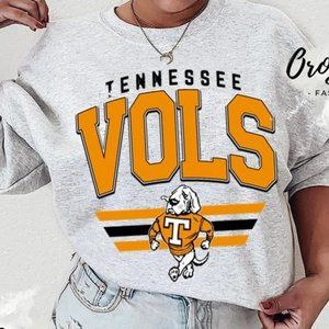 University Of Tennessee Volunteers Sweatshirt, Retro TN Volts Shirt tee